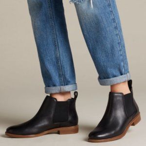 Clarks Taylor Shine Chelsea Boots Black Size 8M